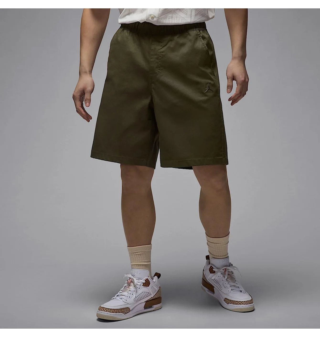 Шорти чоловічі Air Jordan Ess Olive HF9335-222