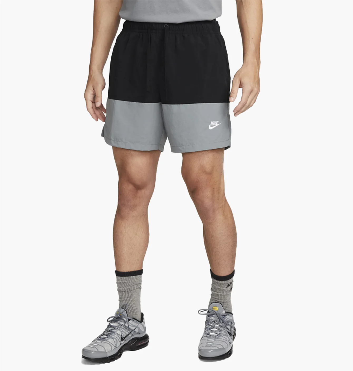 Шорти чоловічі Nike Club Black/Grey FB7811-010