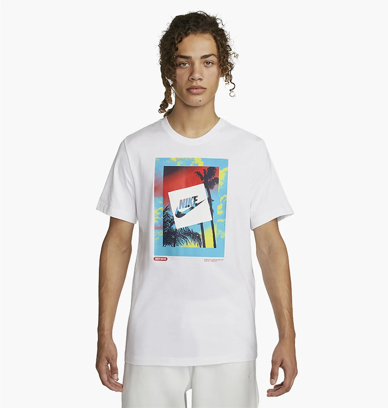 Футболка чоловіча Nike Sportswear White Dr8071-100