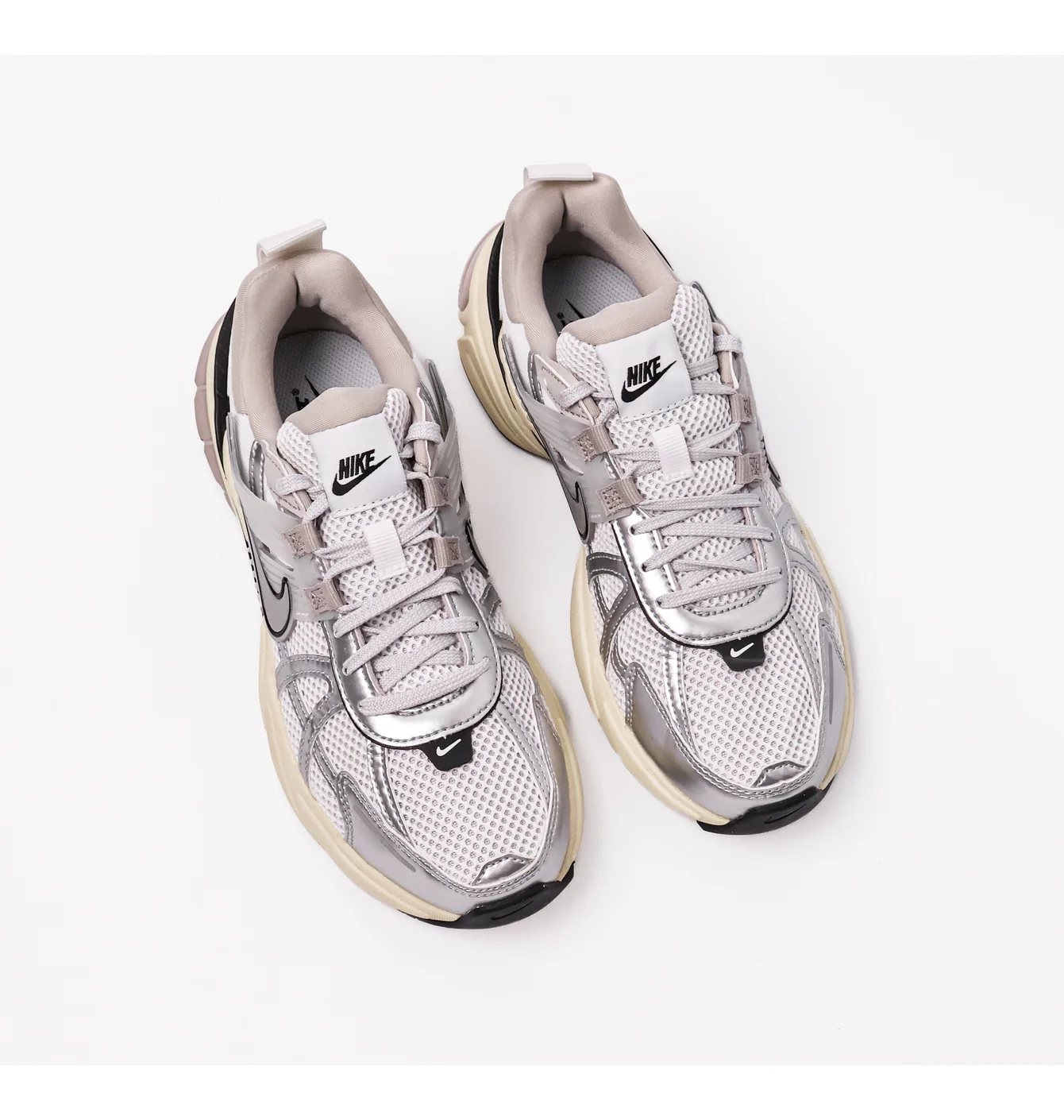 Кросівки жіночі Nike Runtekk Grey FD0736-100