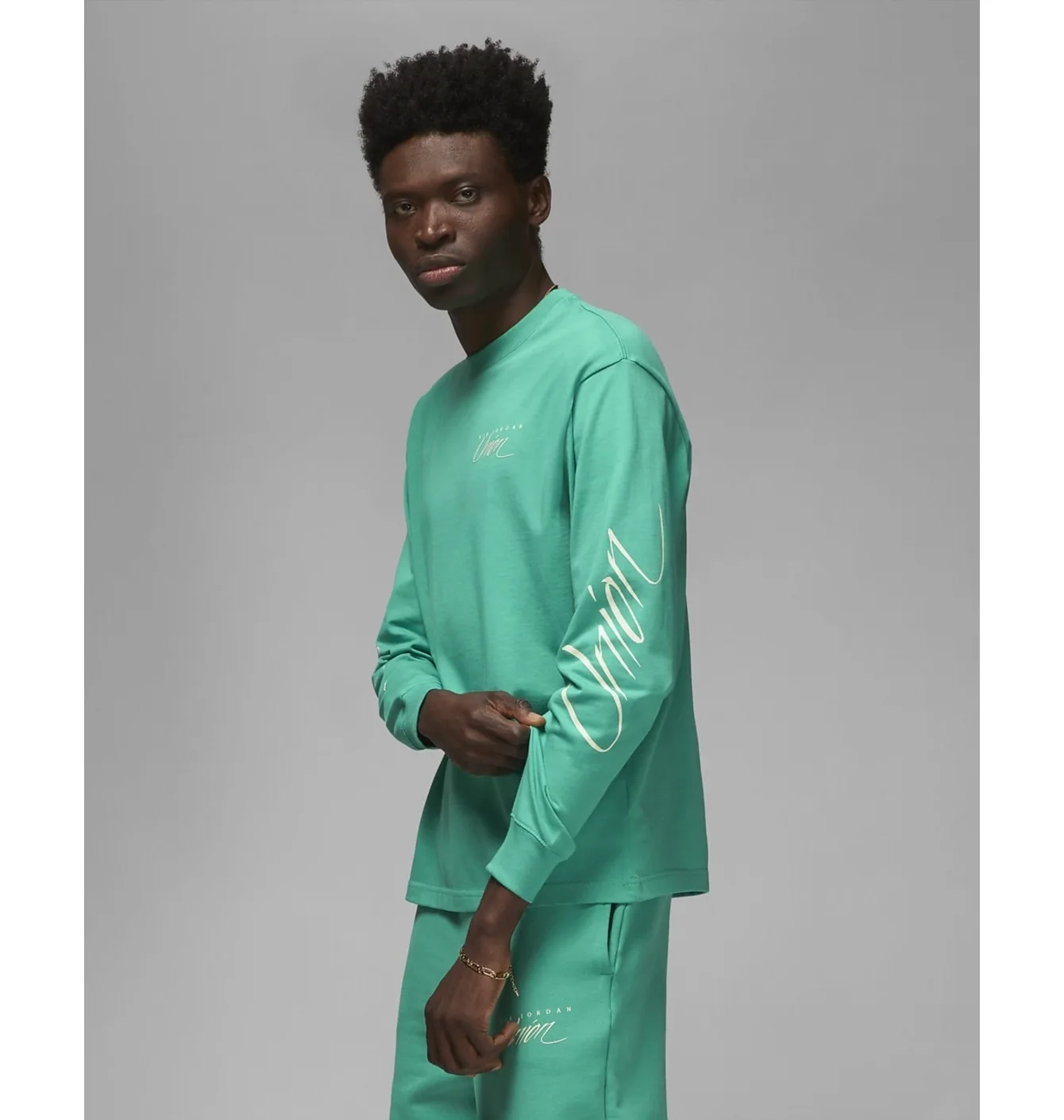 Лонгслів чоловічий Air Jordan Long Sleeve T-Shirt X Union La Green DV7341-370