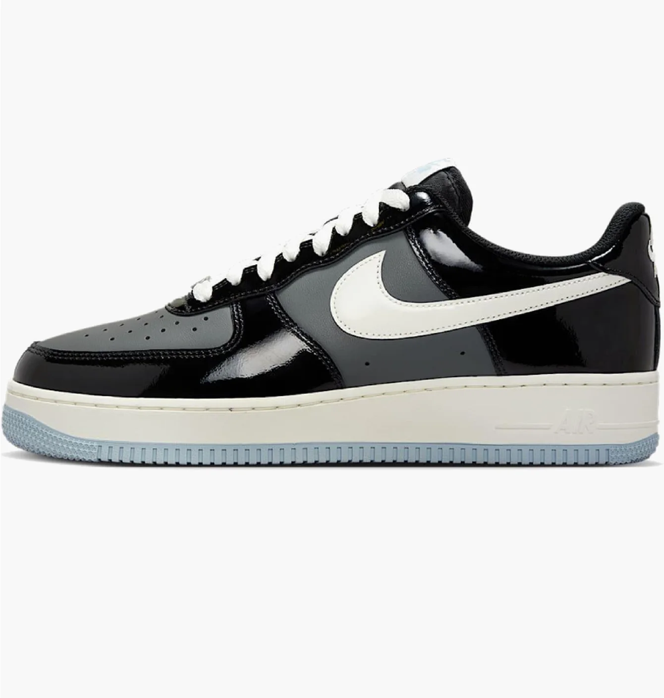 Кросівки чоловічі Nike Air Force 1 07 Grey/Black IB7676-001