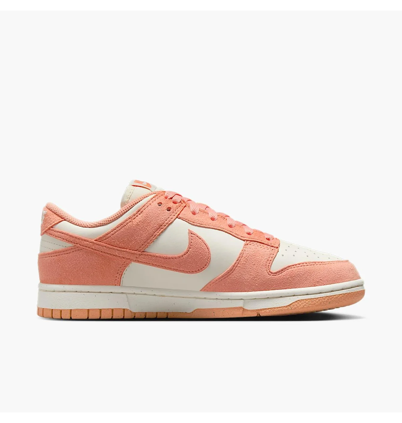 Кросівки жіночі Nike Dunk Low White/Peach HJ7673-003