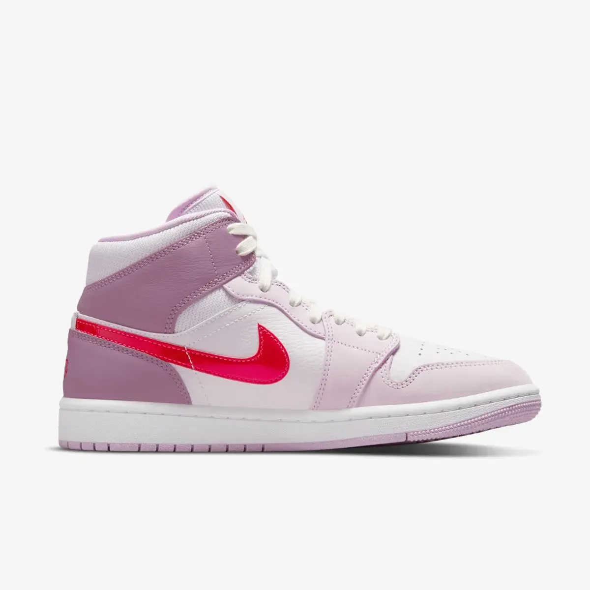 Кросівки жіночі Jordan 1 Mid "Valentines Day" (DR0174-500)