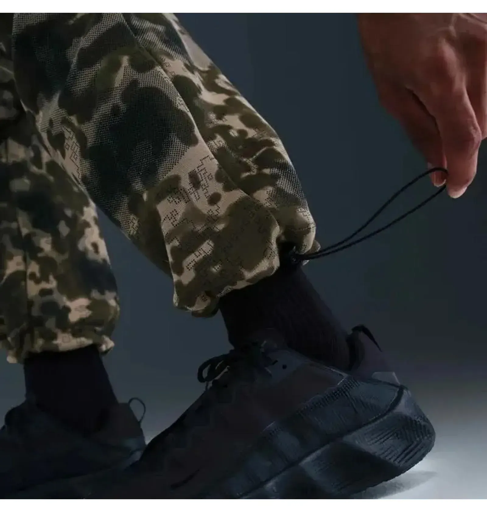 Спортивний костюм чоловічий Nike Tech Fleece Camo (HV0955-276__II1324-276)