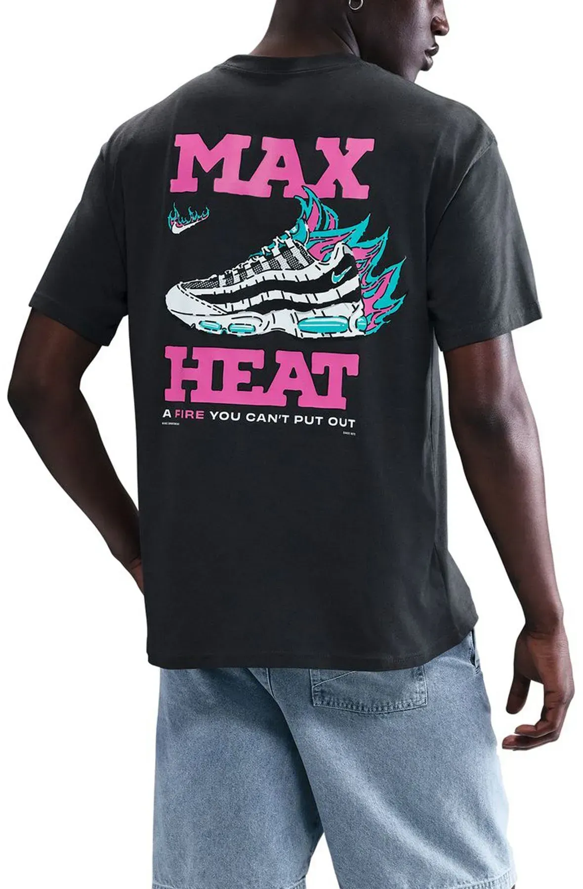 Футболка чоловіча Nike Sportswear Air Max 95 (HQ9256-060)