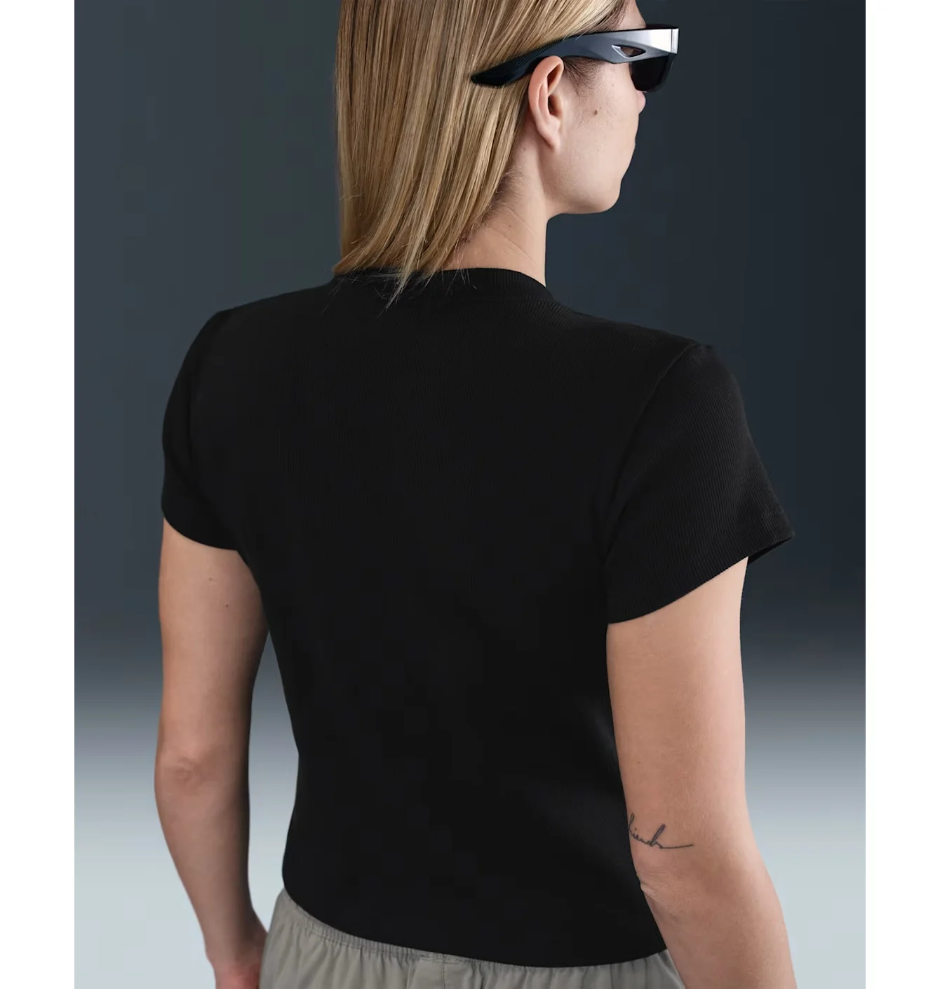Футболка жіноча Nike Tight Ribbed Black HV4994-010