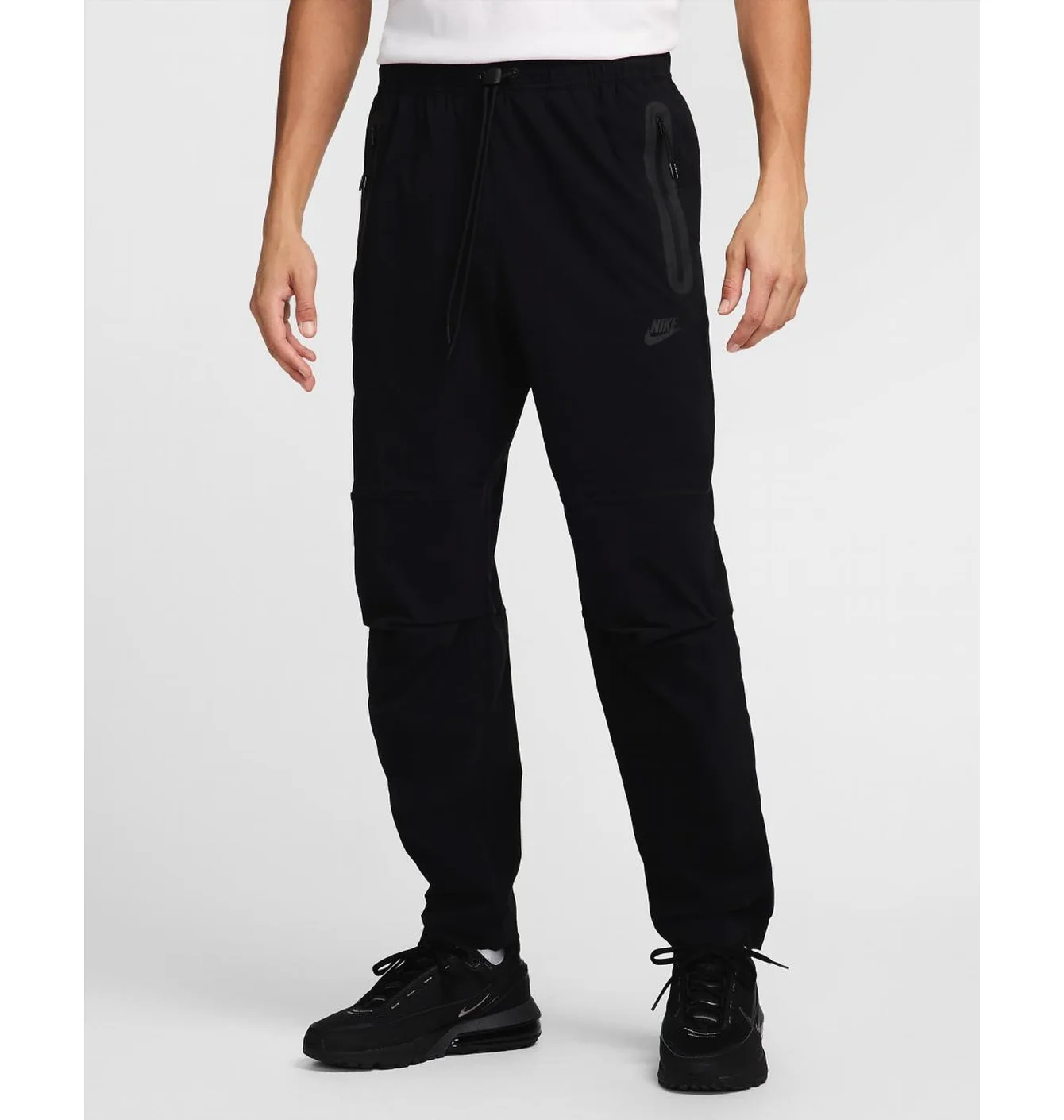 Штани чоловічі Nike Tech Black HM8241-010