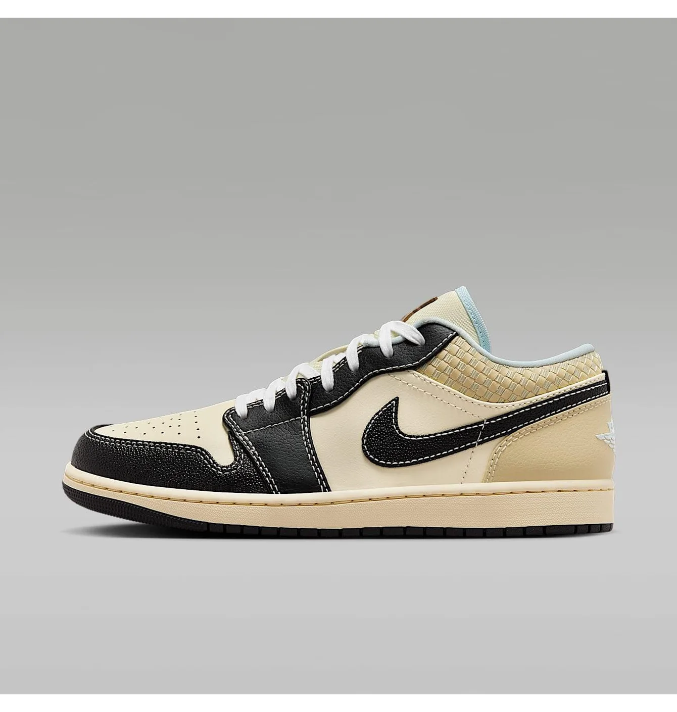 Кросівки Air Jordan 1 Low Se Beige