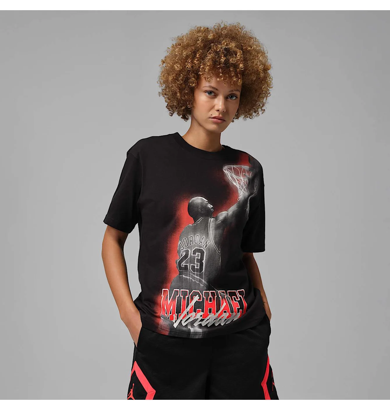 Футболка жіноча Air Jordan Spt Df Ss Gfx Tee Htg Black IO8722-010