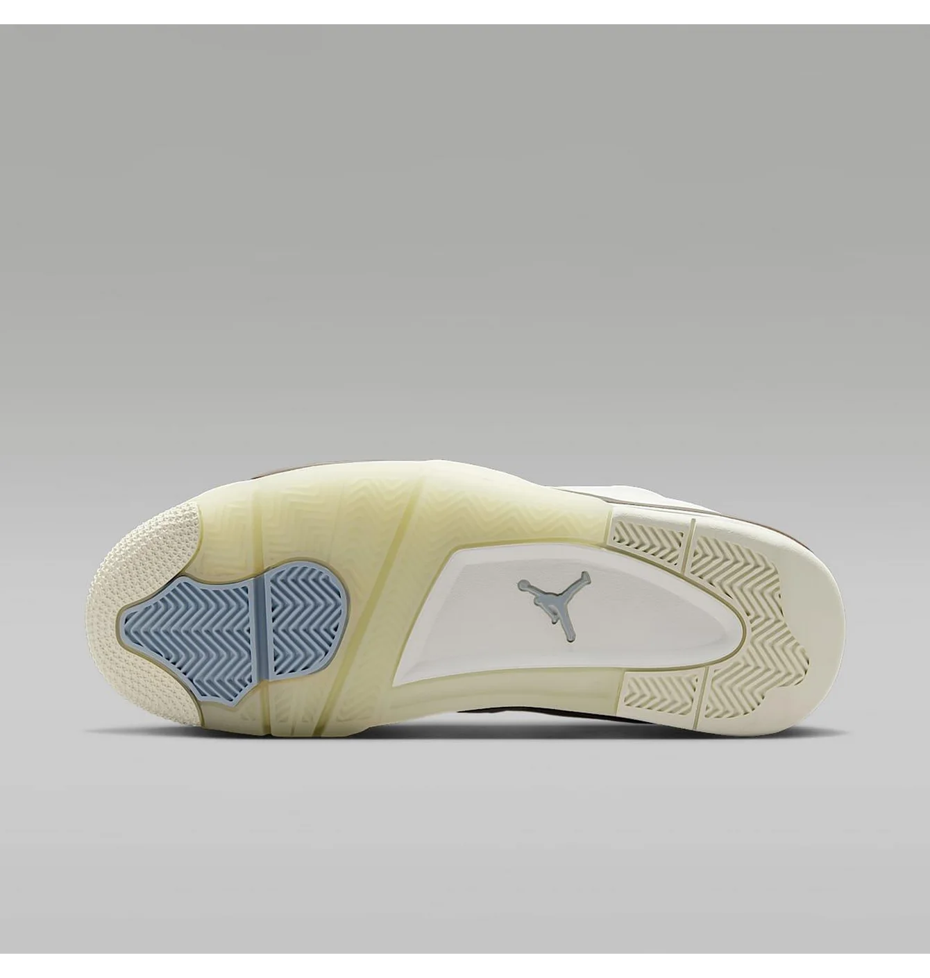 Кросівки чоловічі Air jordan 4 Rm Beige IB8857-141