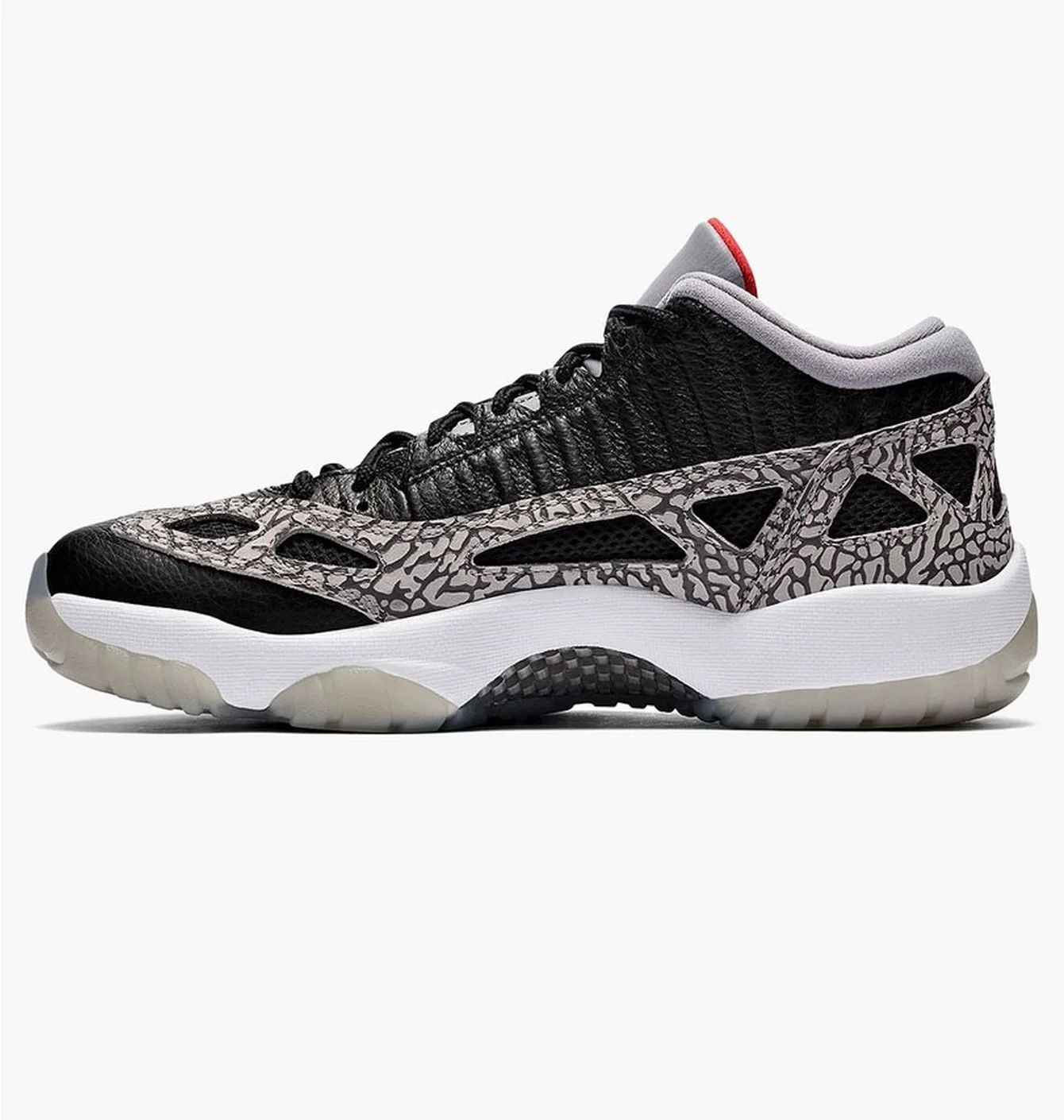 Кросівки чоловічі Air Jordan 11 Retro Low Ie Black Cement Black 919712-006
