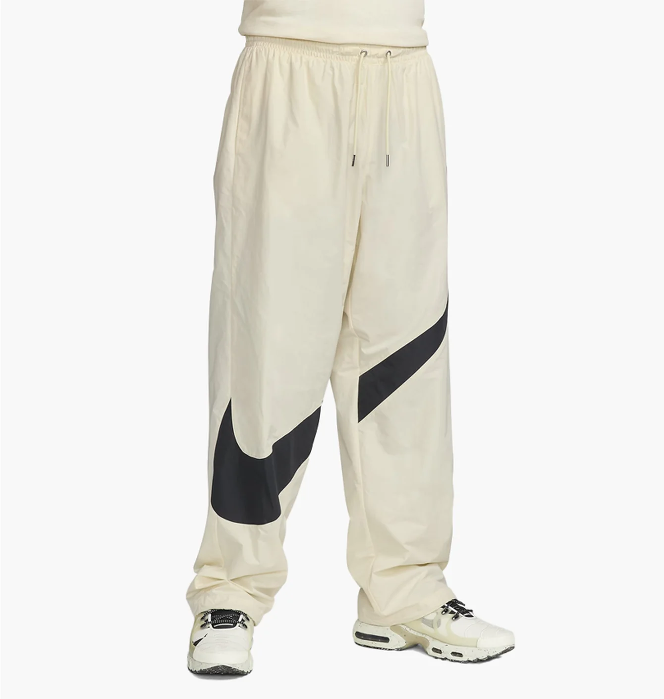 Штани чоловічі Nike Swoosh Beige FB7880-113