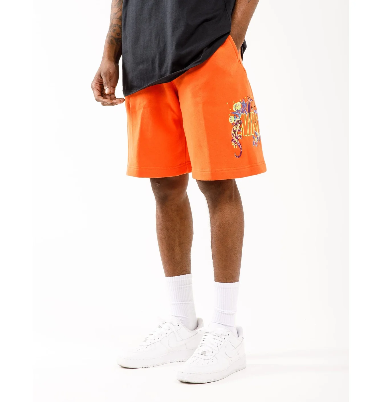 Шорти чоловічі Nike Sportswear Club Fleece Shorts Electro Orange DV0055-837