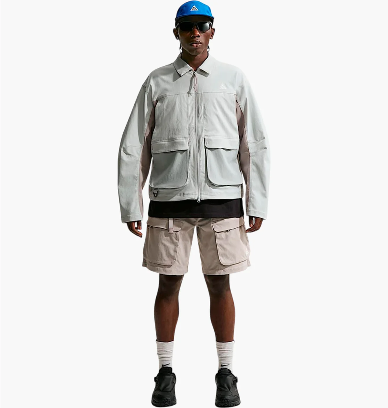 Куртка чоловіча Nike Acg Smith Summit Grey HV0598-025