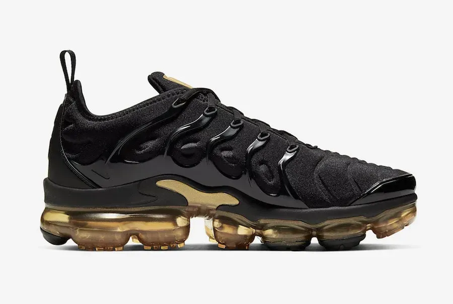 Кросівки чоловічі Nike Air Vapormax Plus (CW7299-001)