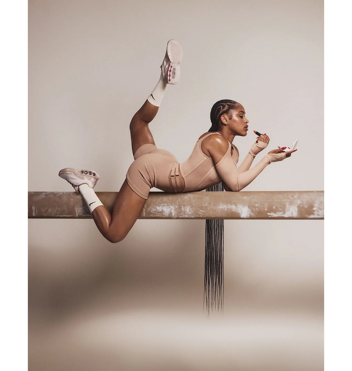 Кросівки жіночі Nike Air Max Dn Isa Beige HQ3837-201