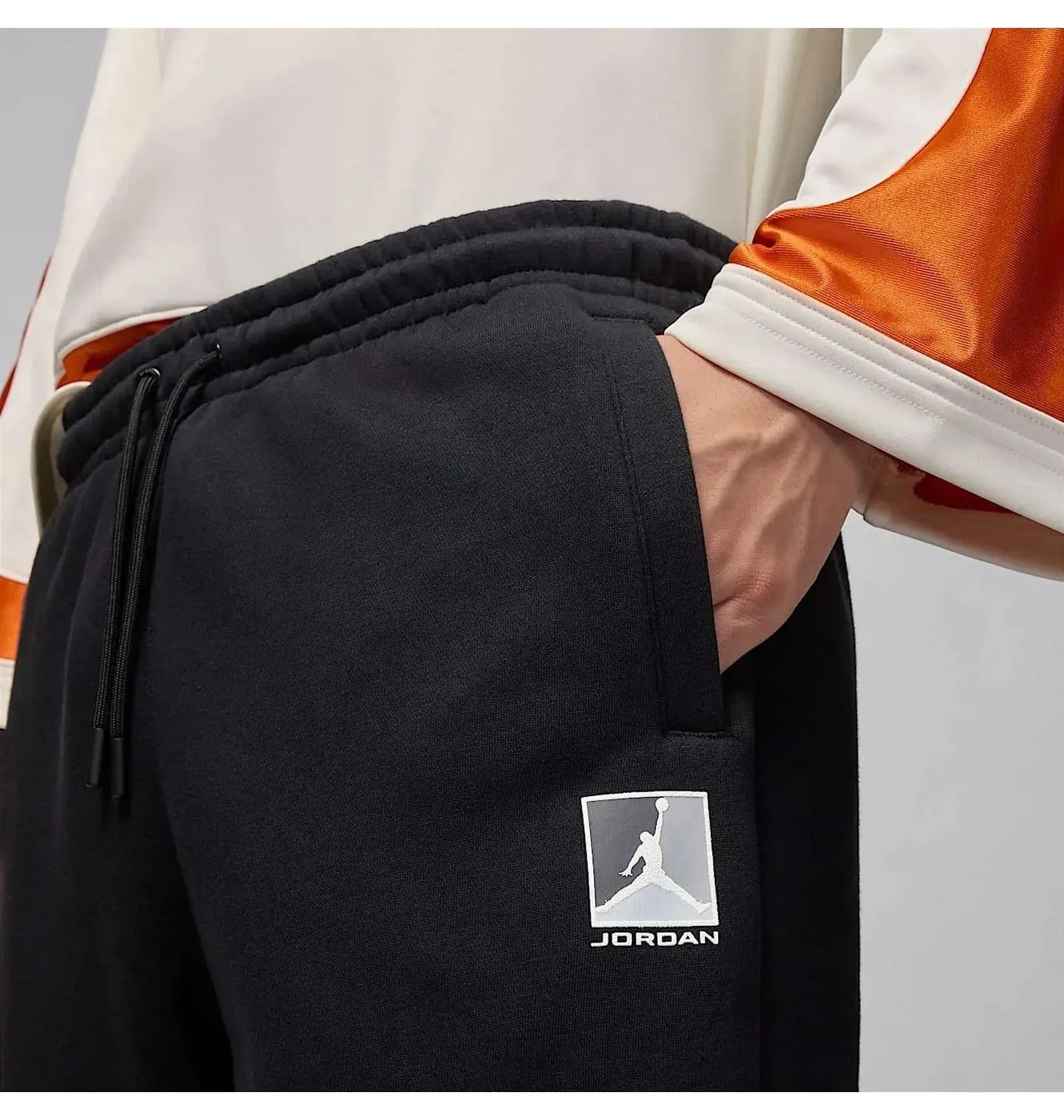 Спортивний костюм чоловічий Jordan Brk Gfx Po Black (HV0544-010__HV0546-010)