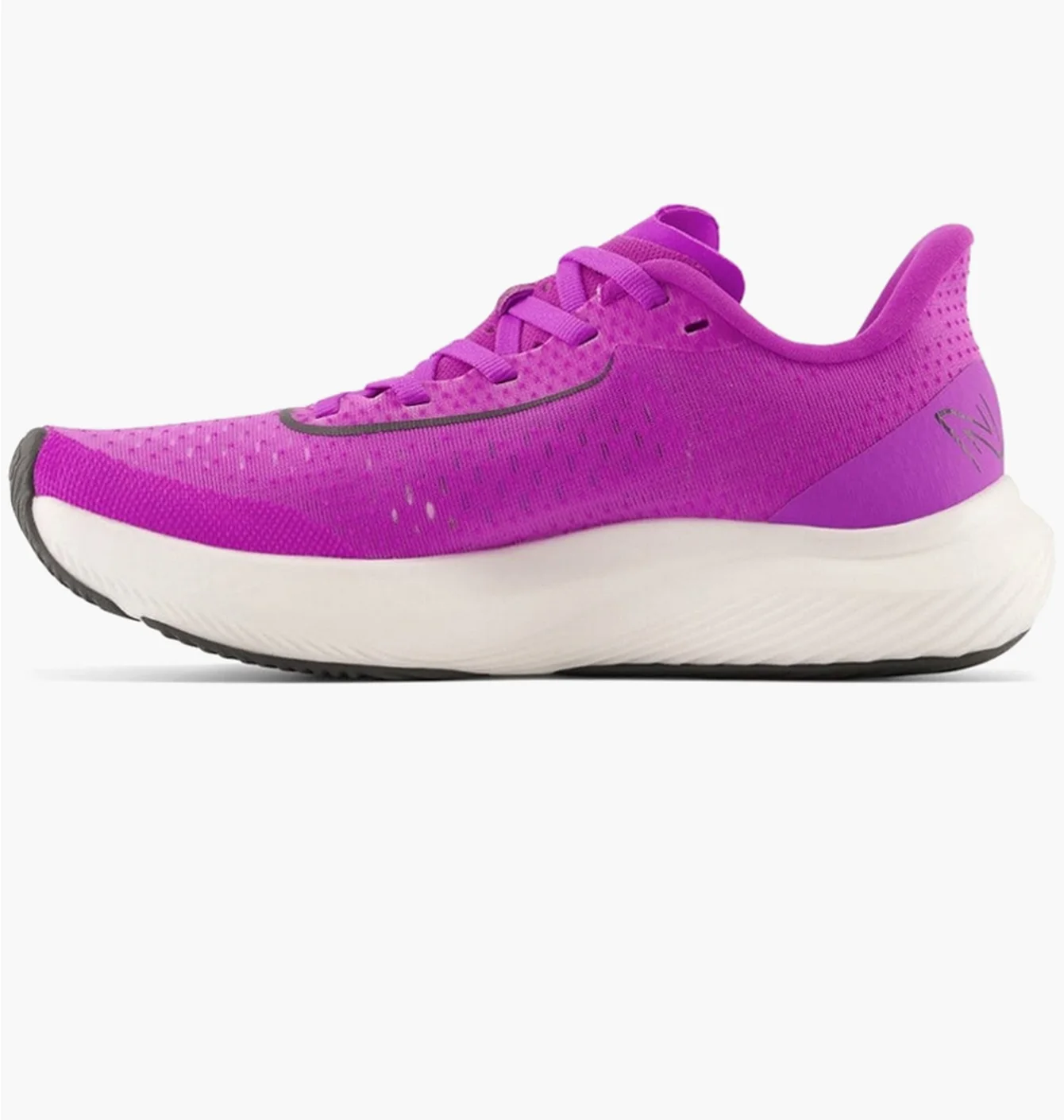 Кросівки жіночі New Balance Fuelcell Rebel V3 Pink WFCXCR3