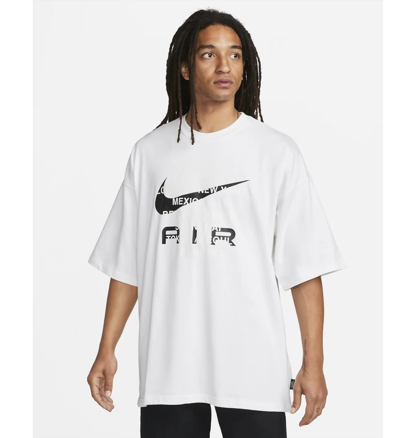 Футболка чоловіча Nike T-Shirt Sportswear White FD1249-100