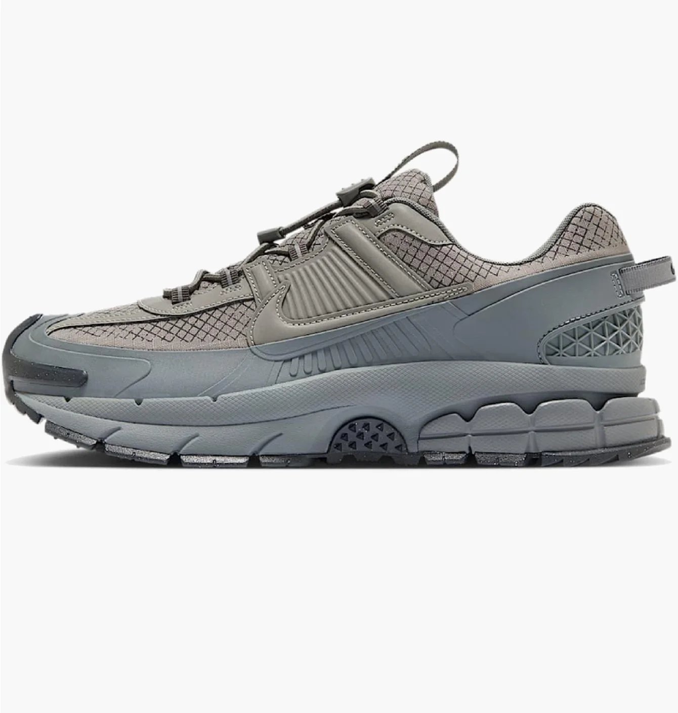 Кросівки чоловічі Nike Zoom Vomero Roam Grey HV6901-001