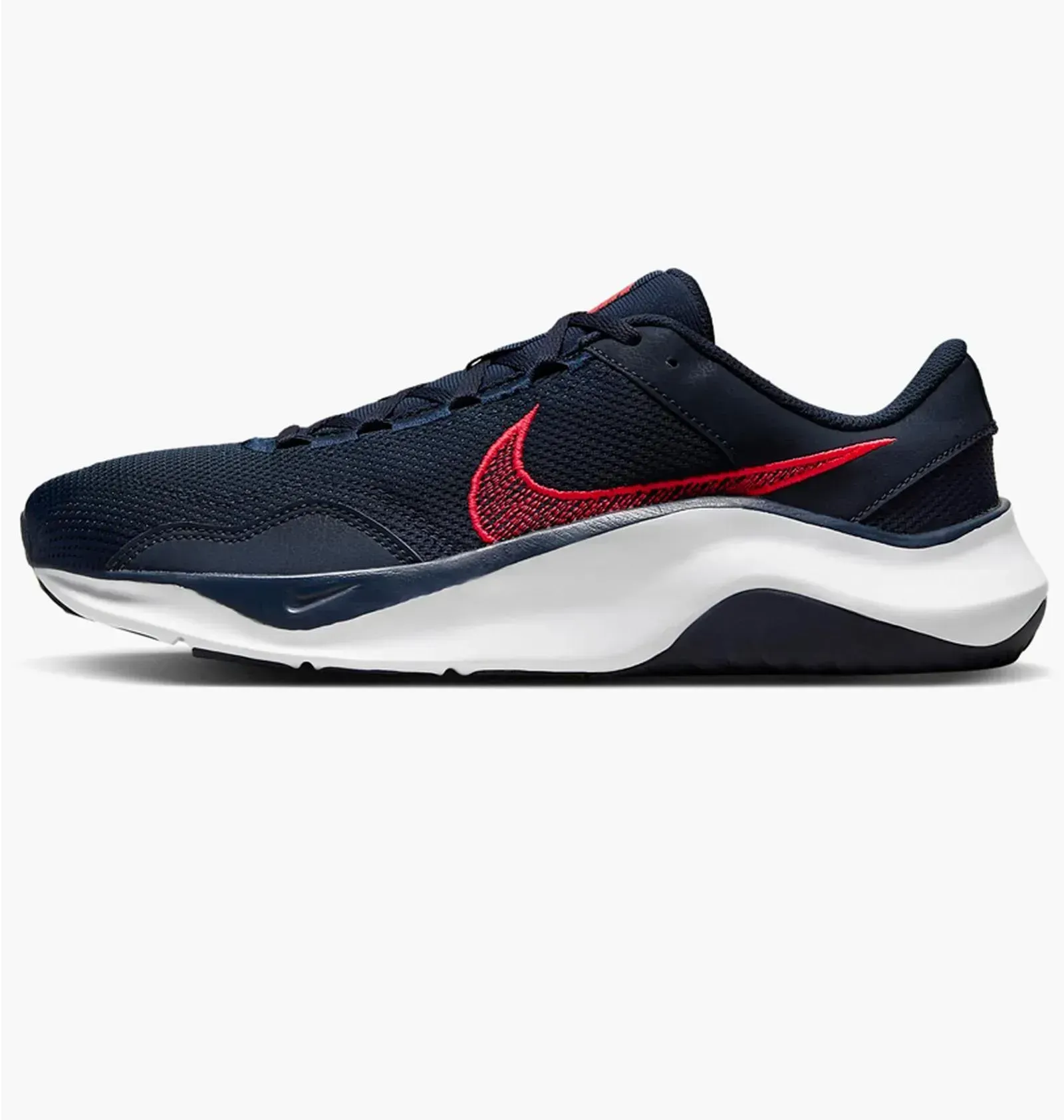 Кросівки чоловічі Nike Legend Essential 3 Next Nature Black (DM1120-401)