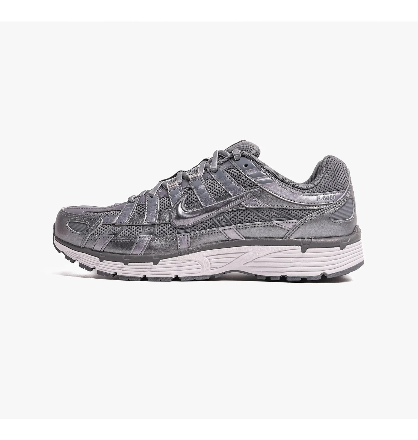 Кросівки чоловічі Nike P-6000 Metallic CD6404-023