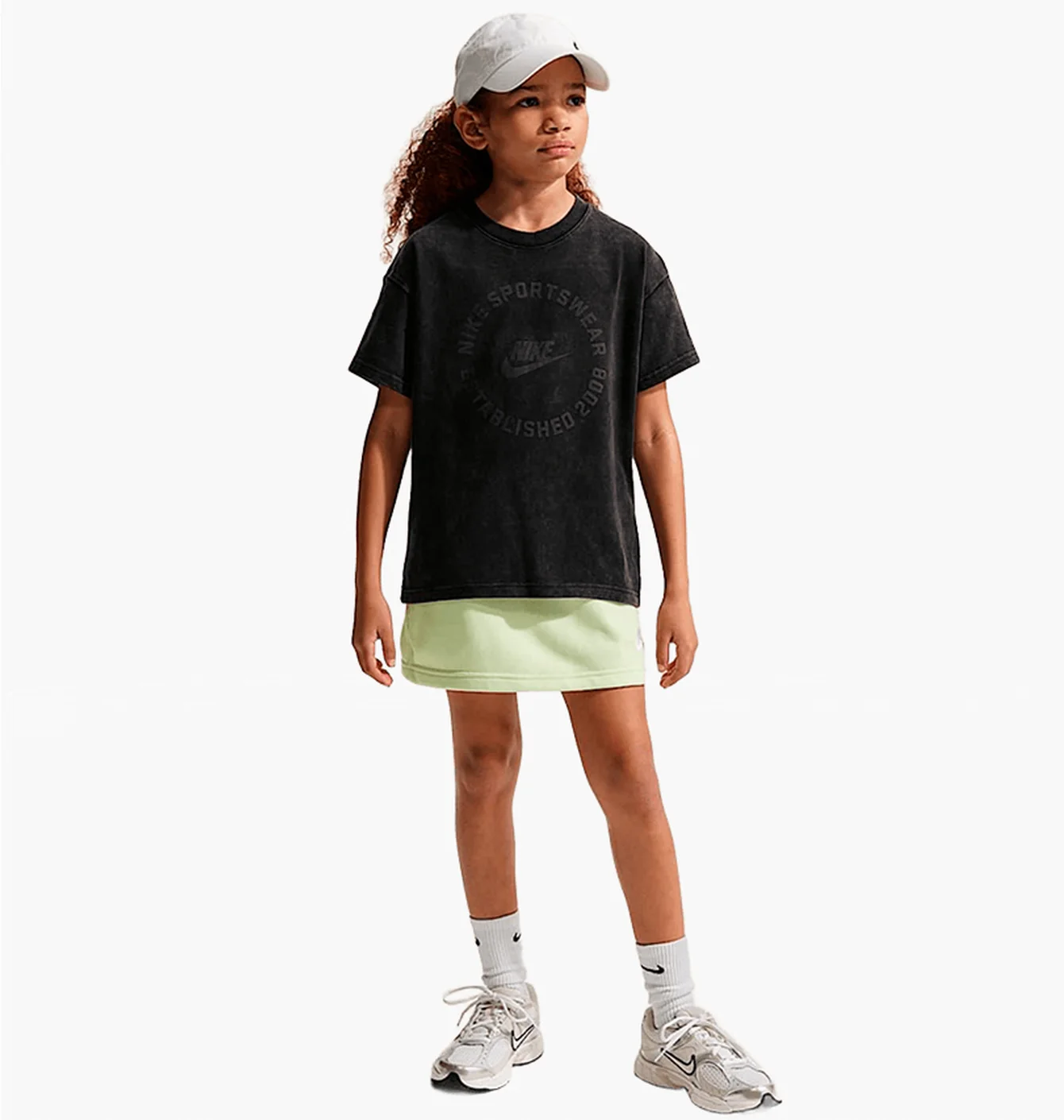 Футболка дитяча Nike Sportswear Black II0624-010