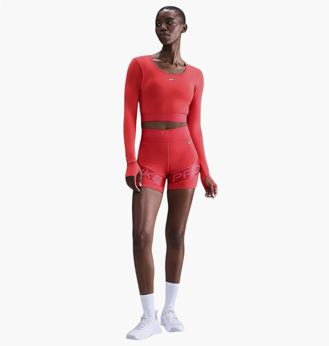 NIKE PRO SCULPT