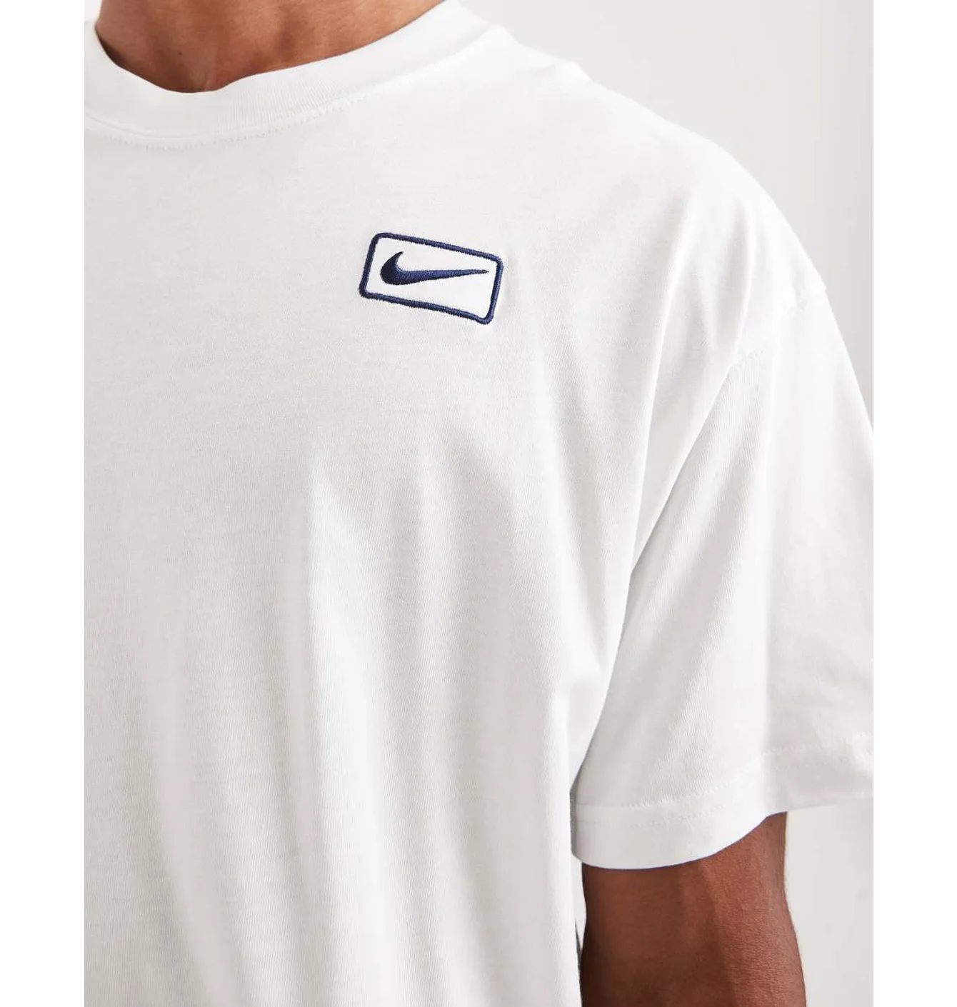 Футболка чоловіча Nike Street Graphic White IQ2767-121