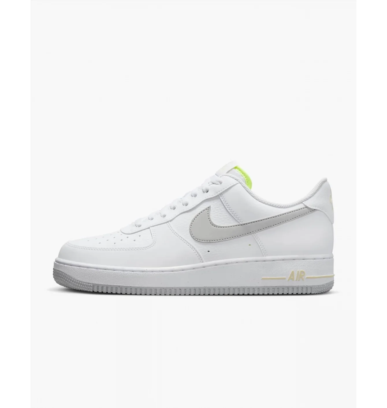 Кросівки чоловічі Nike Air Force 1 07 Next Nature White FJ4825-100