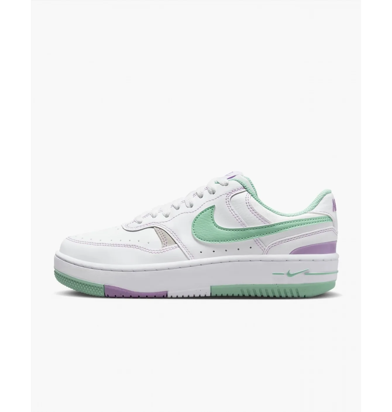 Кросівки жіночі Nike Gamma Force White FN7109-100