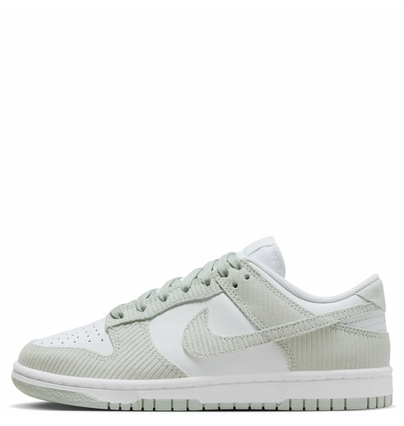 Кросівки жіночі Nike Dunk Low White/Grey FN7658-100