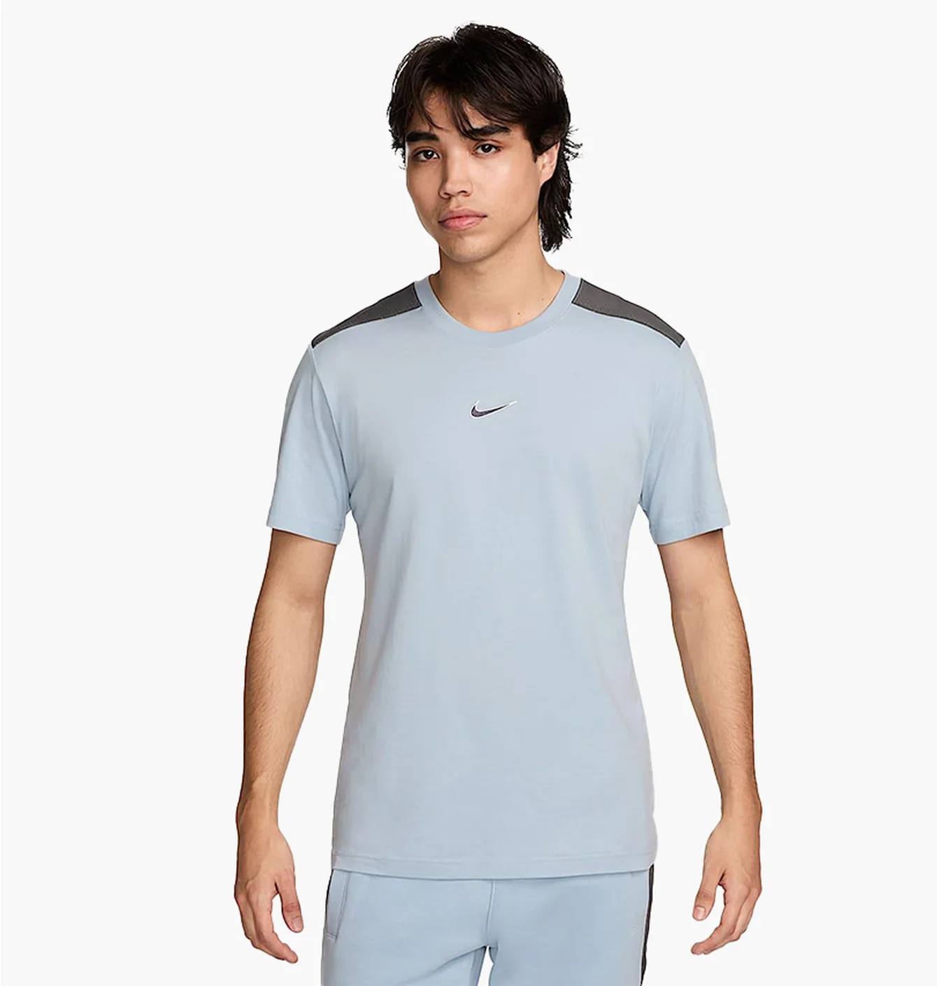 Футболка чоловіча Nike Sportswear Graphic Tee Light Blue FQ8821-440