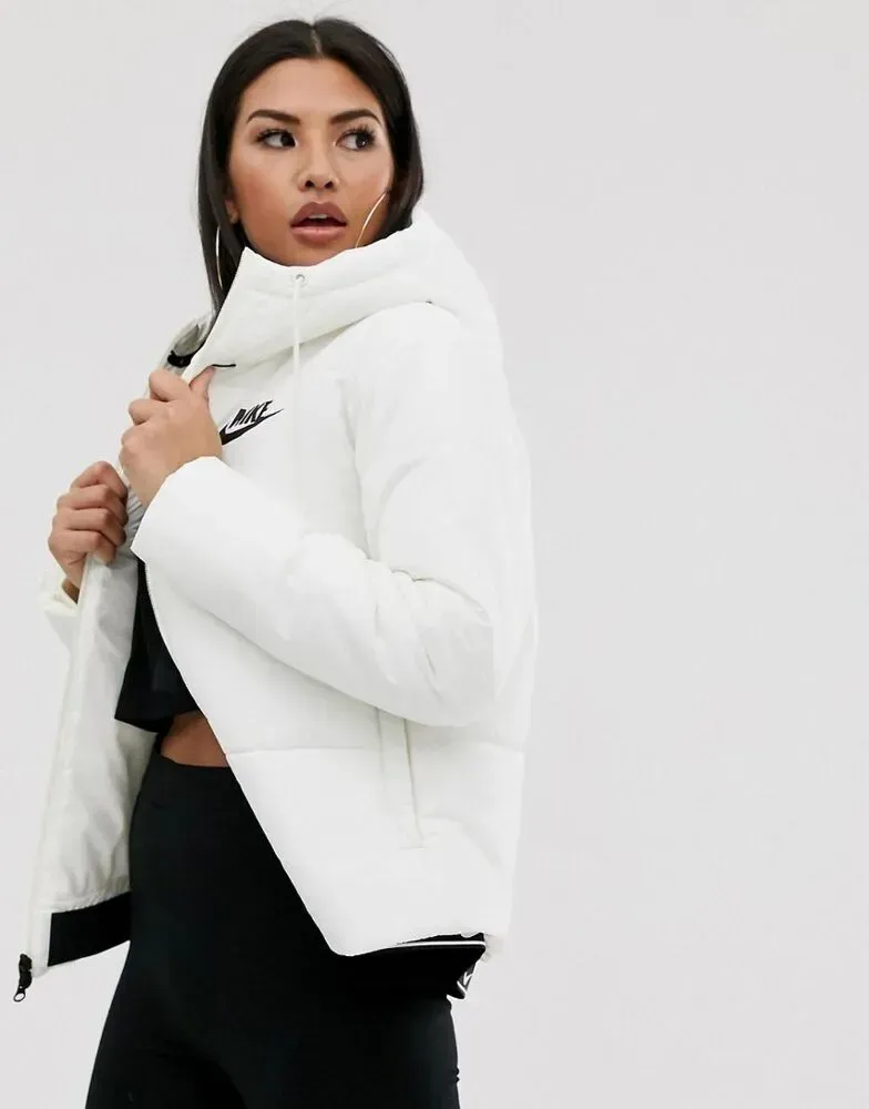 Куртка жіноча Nike Jacket (CV8667-133)
