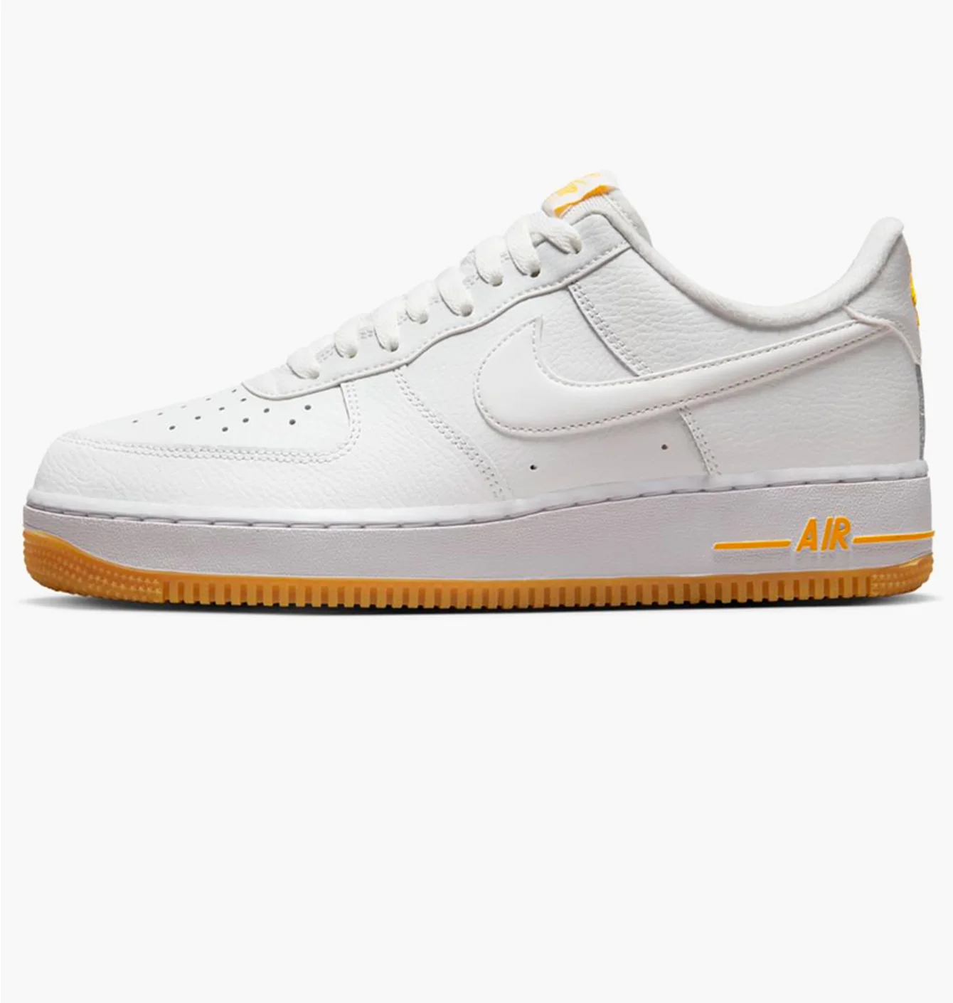 Кросівки чоловічі Nike Air Force 1 07 White DZ4512-100
