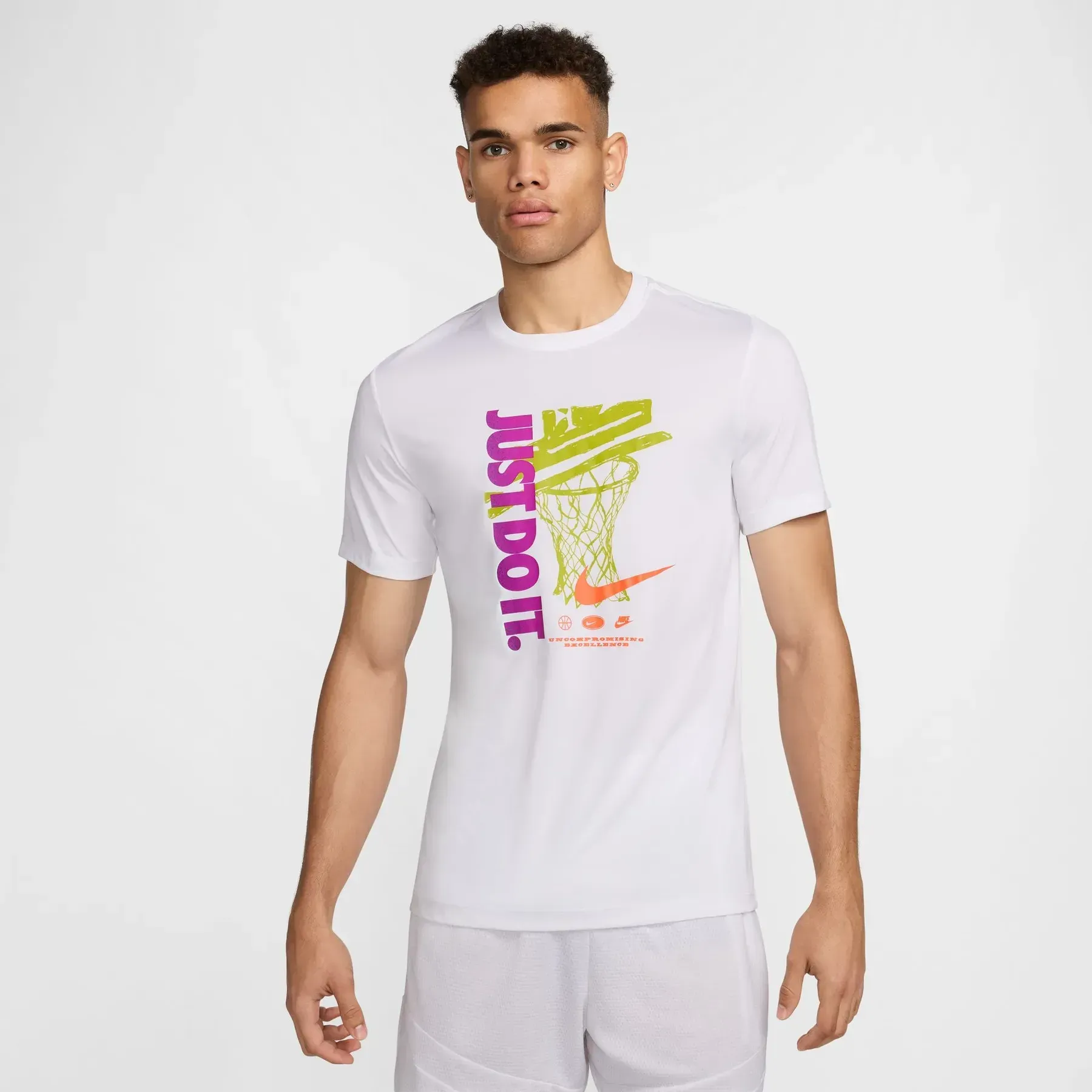 Футболка чоловіча Nike Dri-Fit Basketball T-Shirt (FZ8085-100)