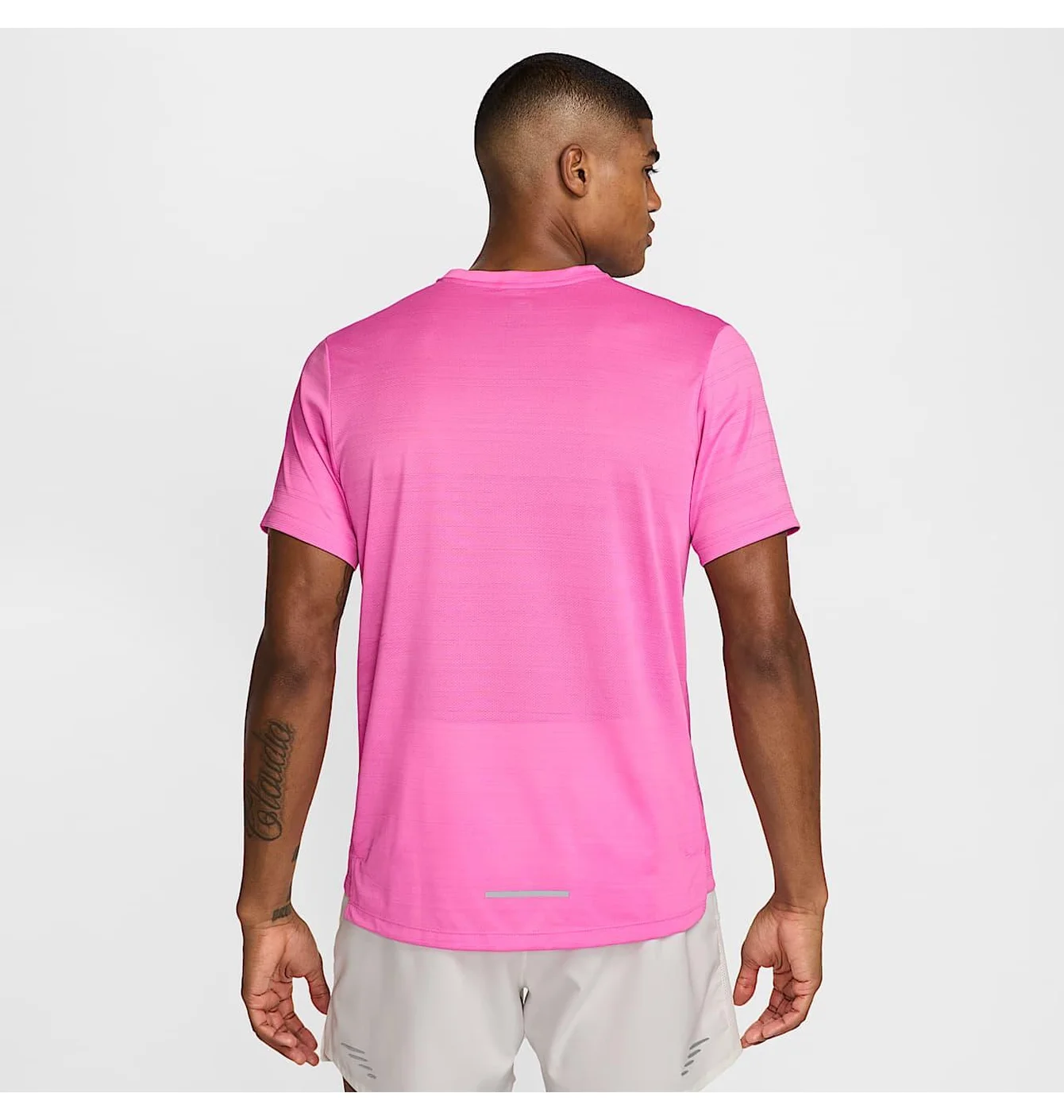 Футболка чоловіча Nike Swift Pink FZ4782-675