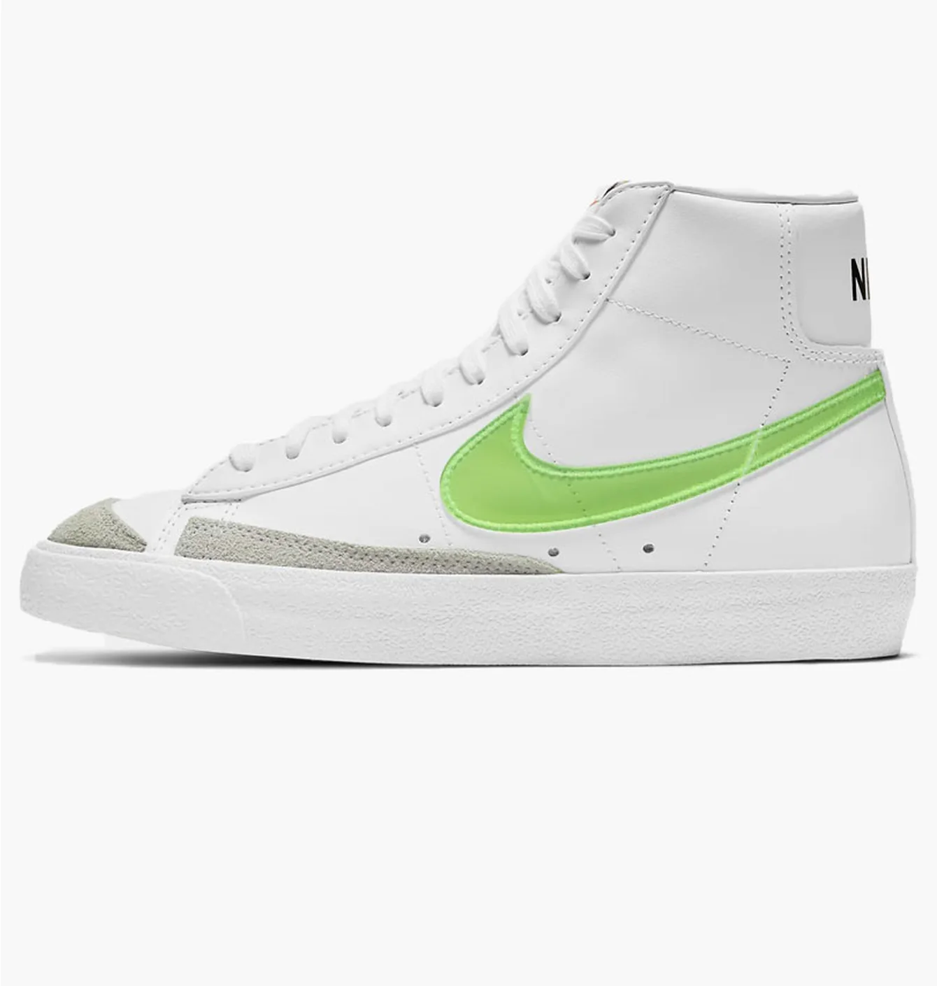 Кросівки жіночі Nike Blazer Mid 77 Essential White DJ3050-100