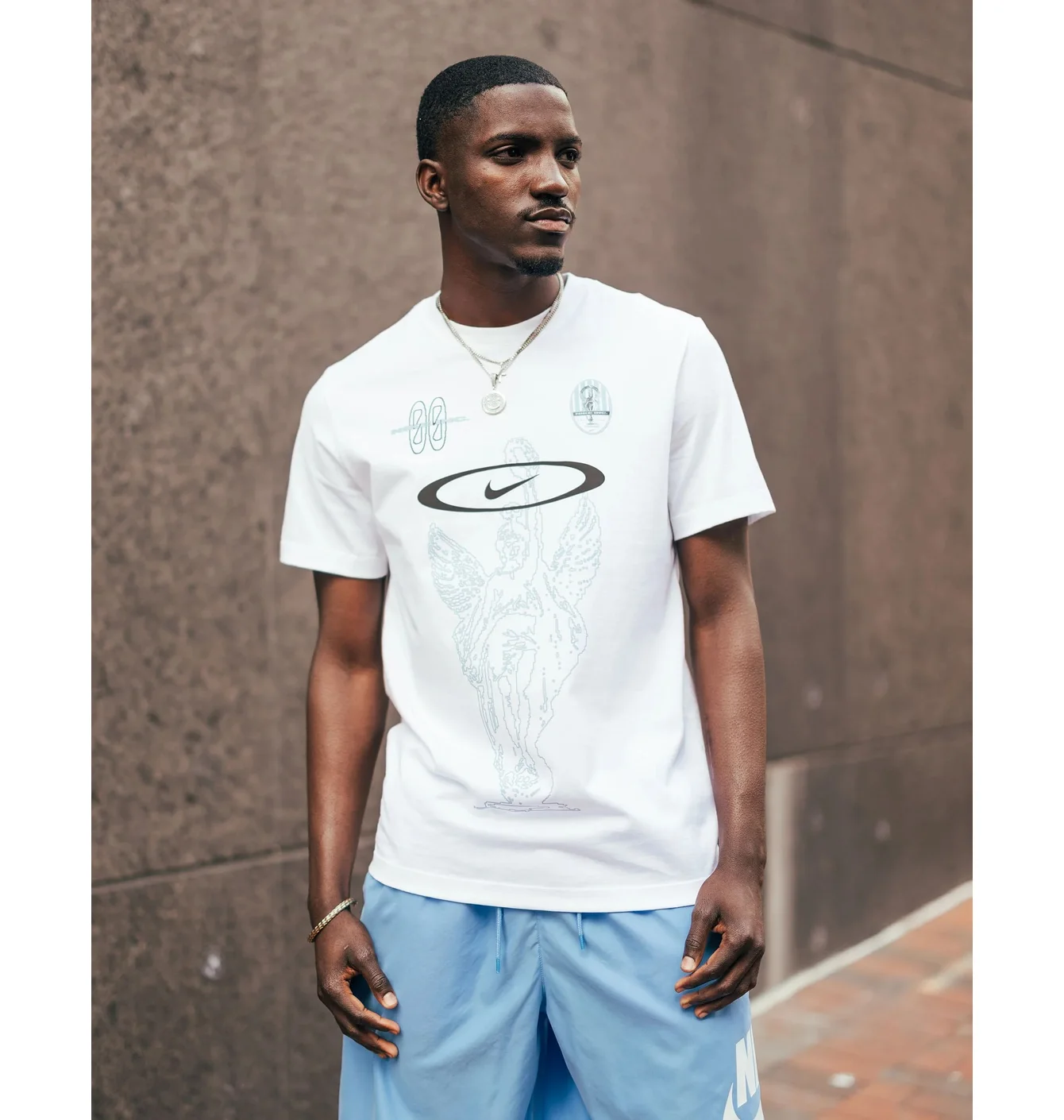 Футболка чоловіча Nike Nsw Victory Tee White IB8247-100