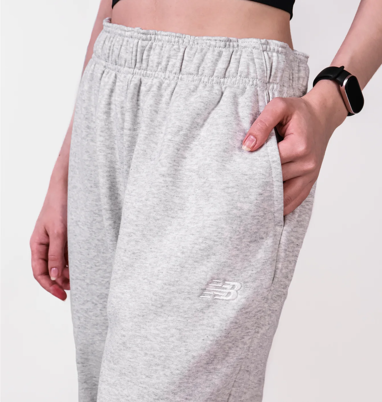 Штани жіночі New Balance Sport Essentials Fleece White WP41502AHH