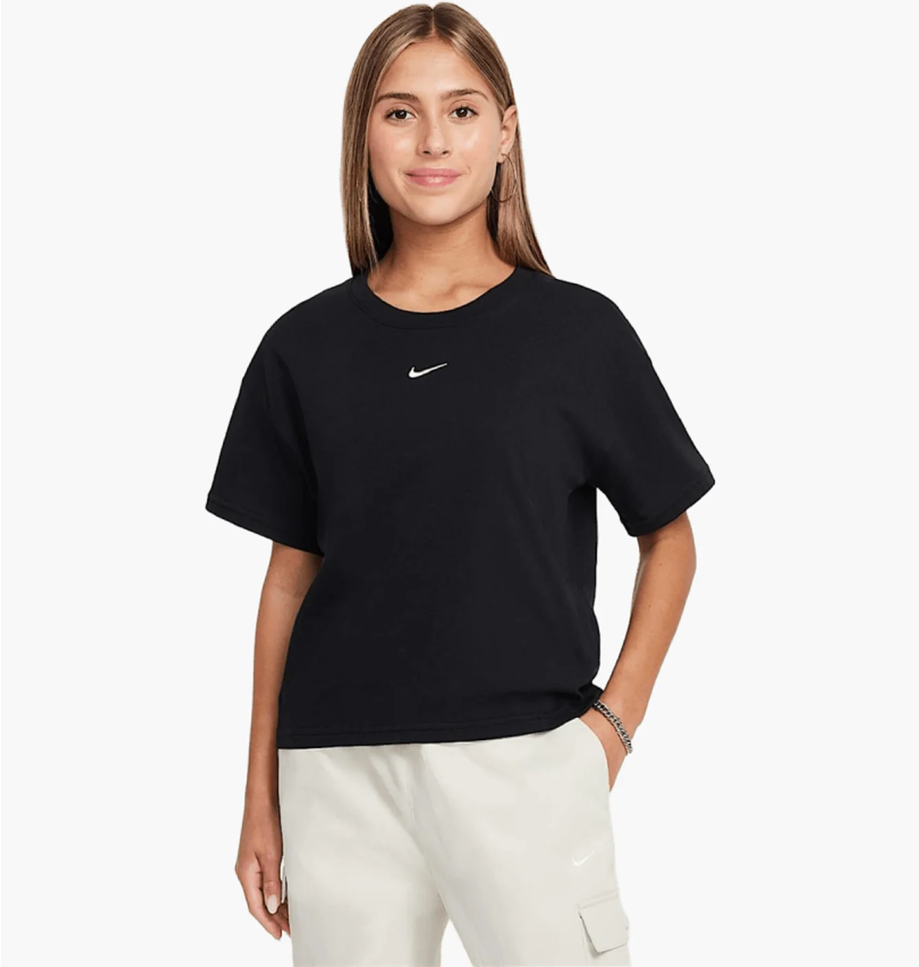 Футболка дитяча Nike Sportswear Essential Black FZ5559-010