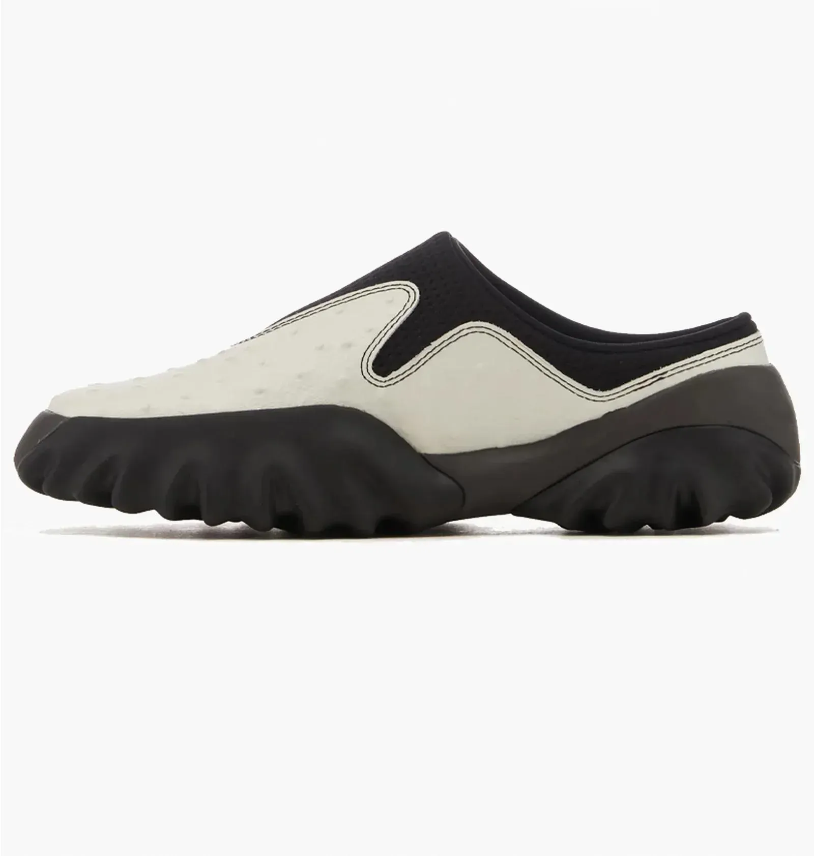 Тапочки чоловічі Oakley Factory Team Ostrich Chop Saw White/Black (BDS24S07003862WH01)