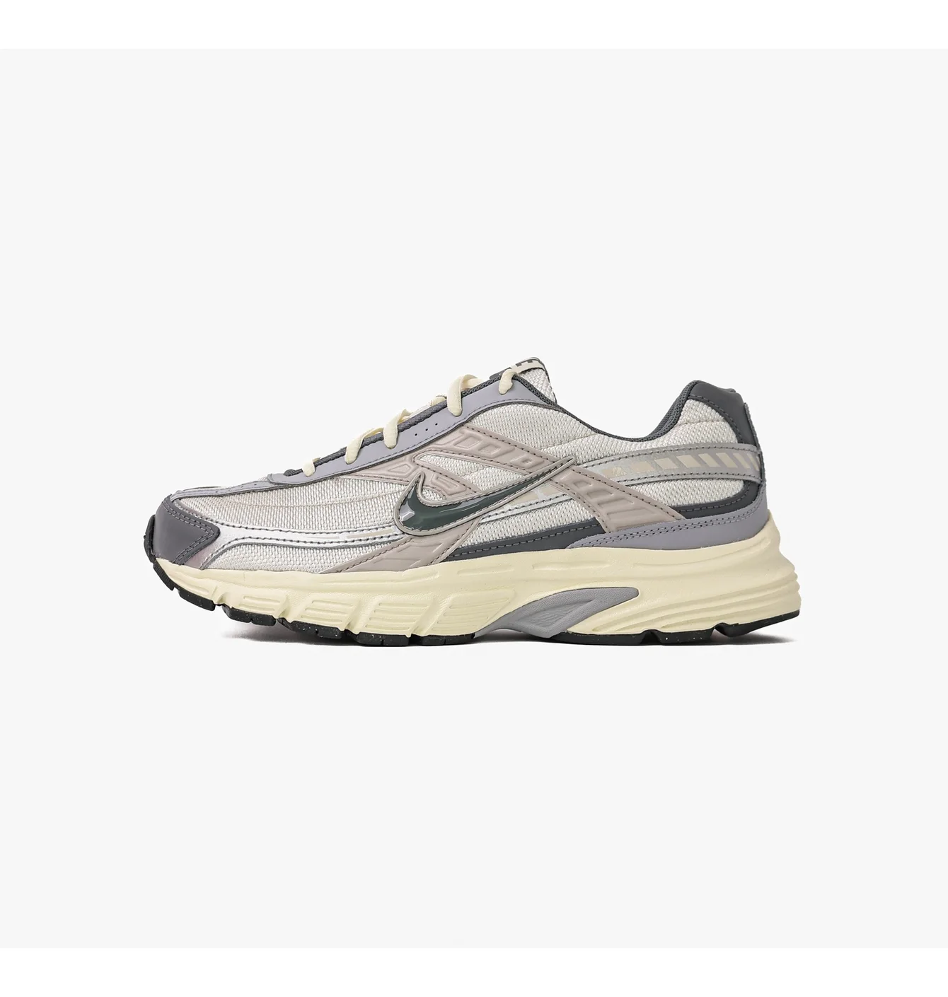 Nike Initiator