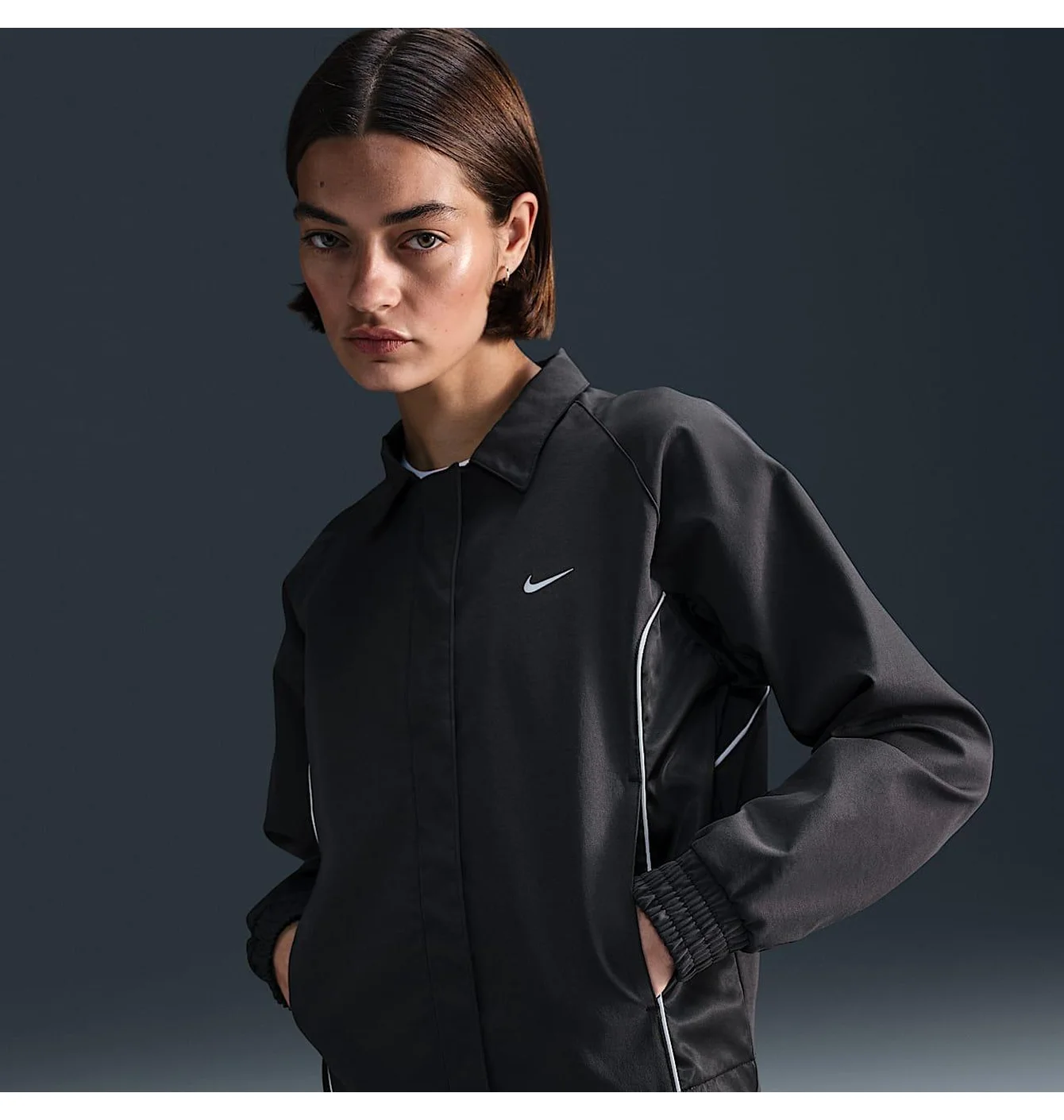 Куртка жіноча Nike Sportswear Black HQ3750-010