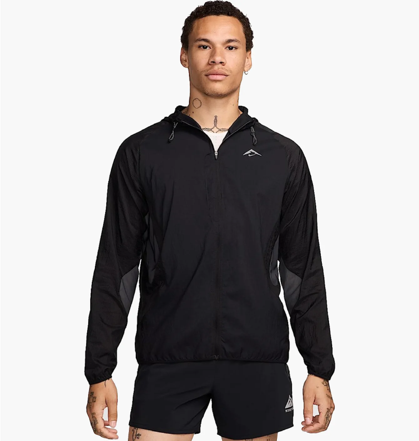 Вітровка чоловіча Nike Trail Aireez Black FN4002-010