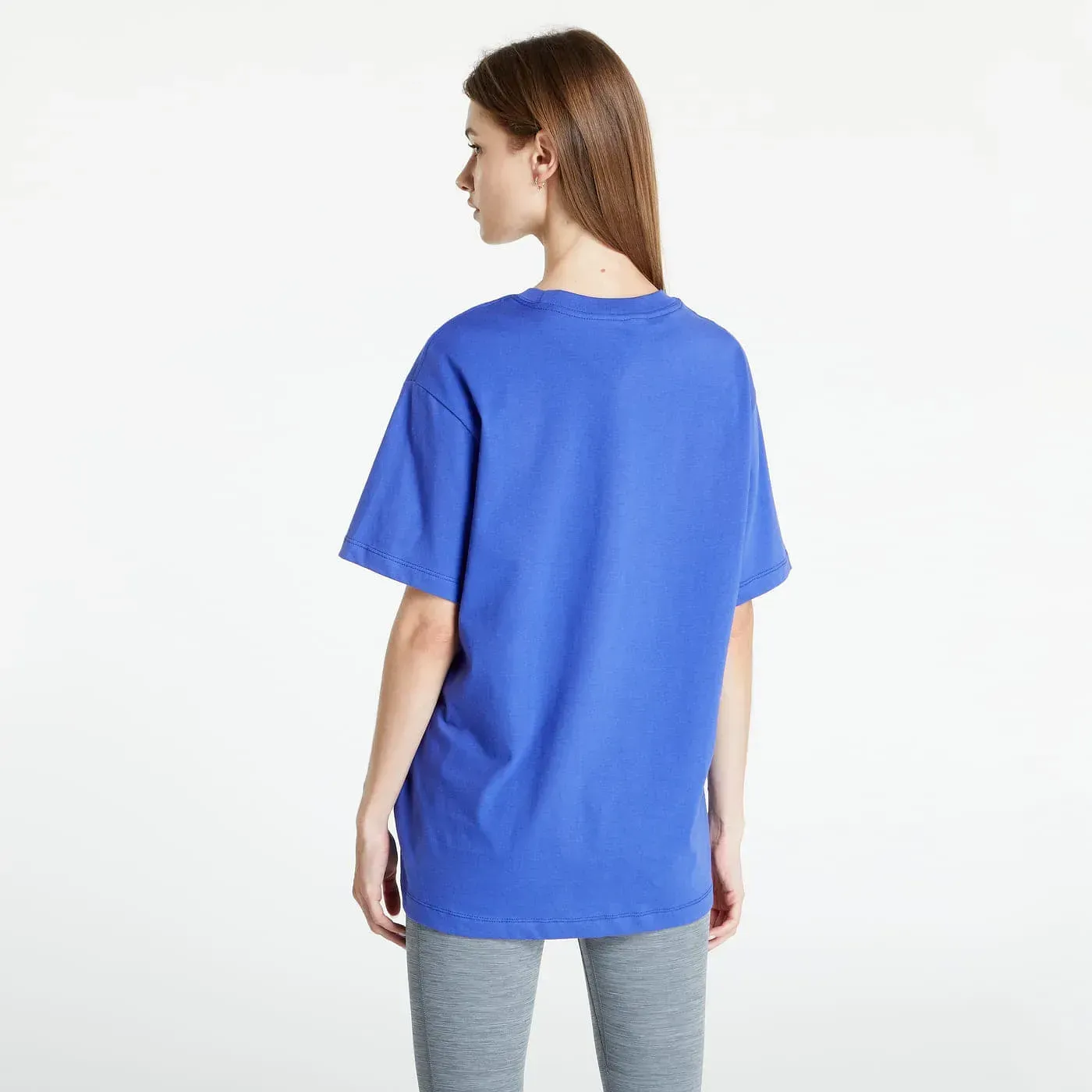 Футболка жіноча Nike Sportswear Essential Boyfriend Tee (DN5697-430)