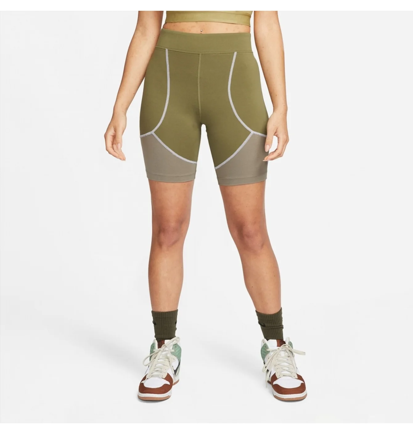 Шорти жіночі Nike Sportswear WomenS Bike Shorts Olive DM6642-378