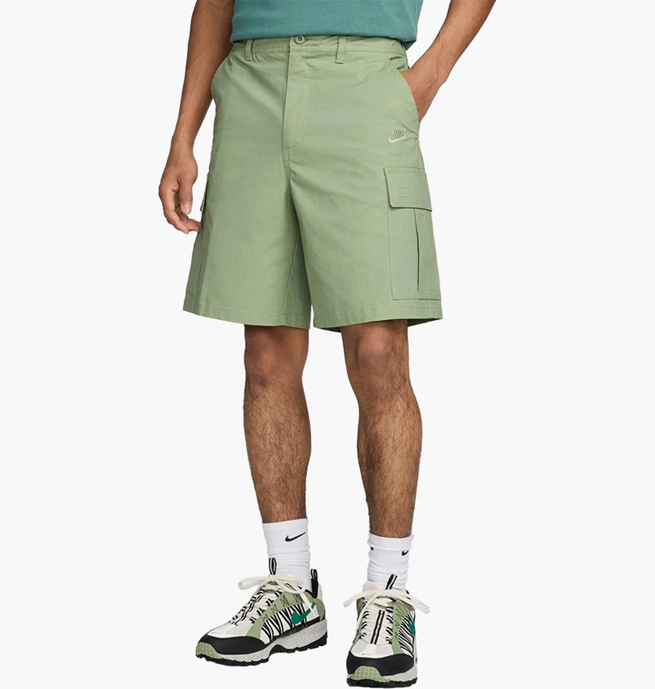 Шорти чоловічі Nike Club Woven Cargo Shorts Green FN3517-386