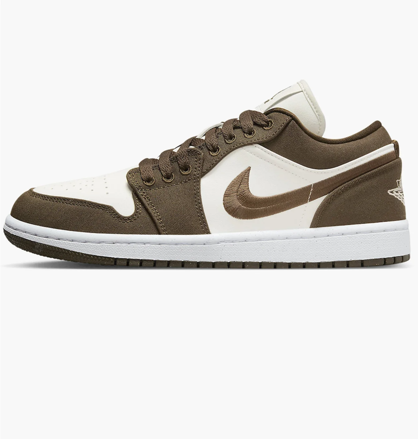 Кросівки жіночі Air Jordan Low Se Beige/Olive DV0426-301